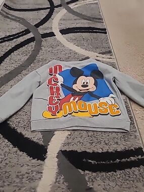 Disney Junior Mickey Mouse Toddler Sweatshirt Size 2T GrayGraphic Print Pullover